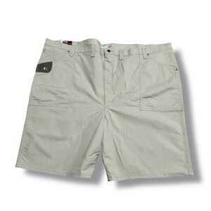 NWT Wrangler‎ Riggs Workwear Khaki Colored Work Shorts Relaxed Fit Men's Size 56
